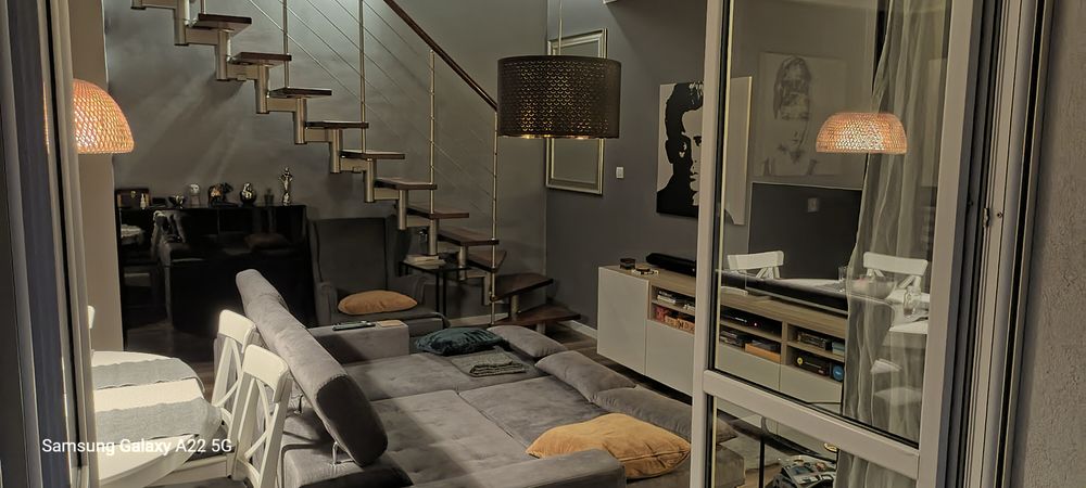 Duże mieszkanie 2 poziomowe z balkonem+duży strych+miejsce w garażu