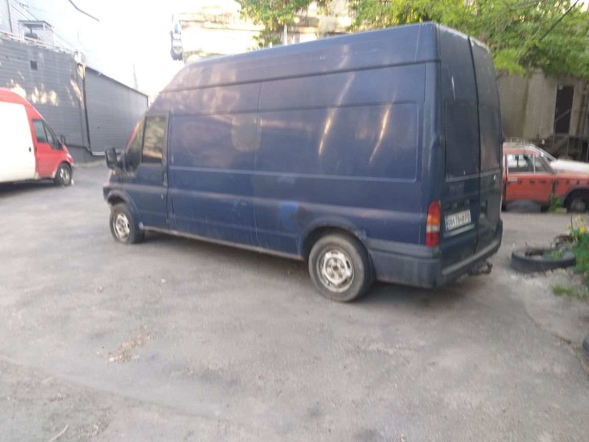 Fod Transit 2001.