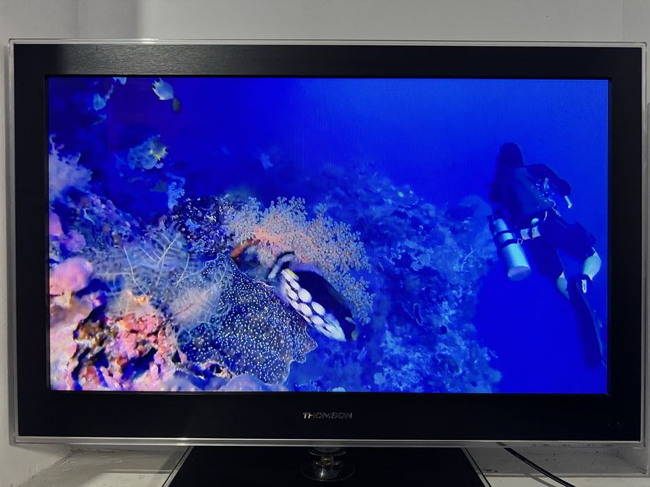 LED телевизор THOMSON 32 дюйма/ Запорожье