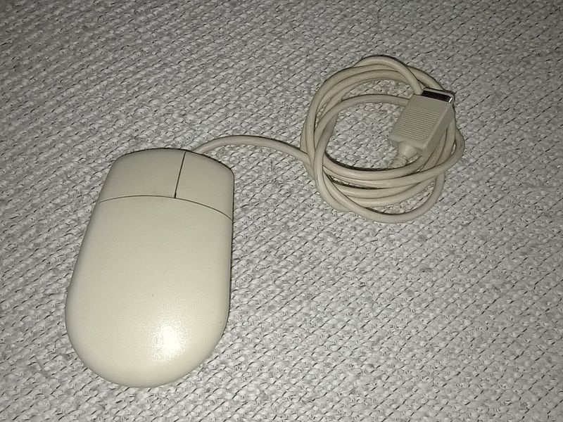 Komputer AMIGA A1200 mysz zasilacz karta CF kabel GOTEK 8MB RAM