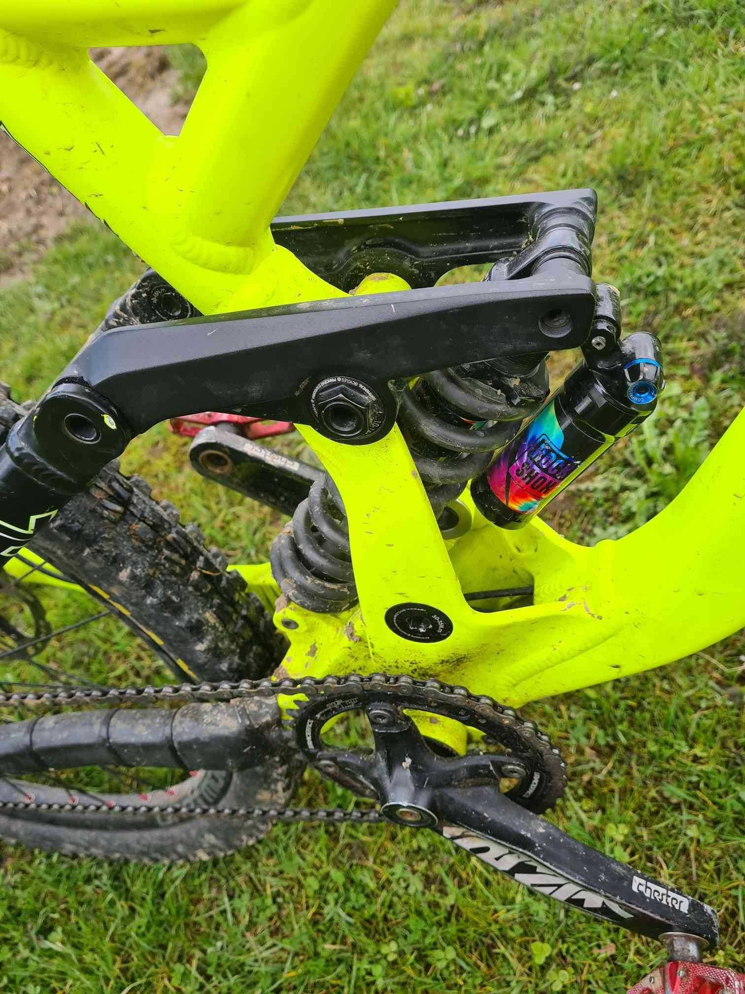 Commencal Supreme V3 DH