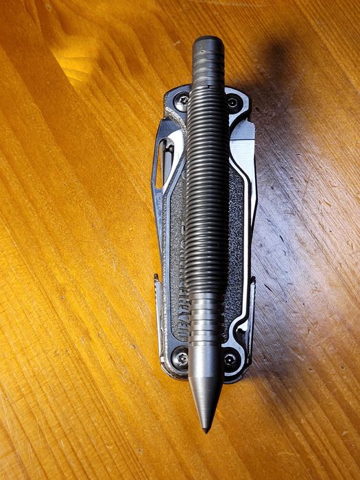 Стеклобой  made in USA аварийный компактный EDC
