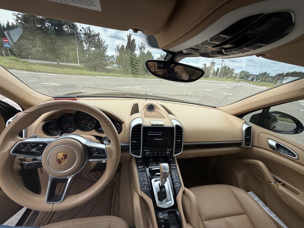 Продам Porsche Cayenne 2017 року, 3.6 бензин