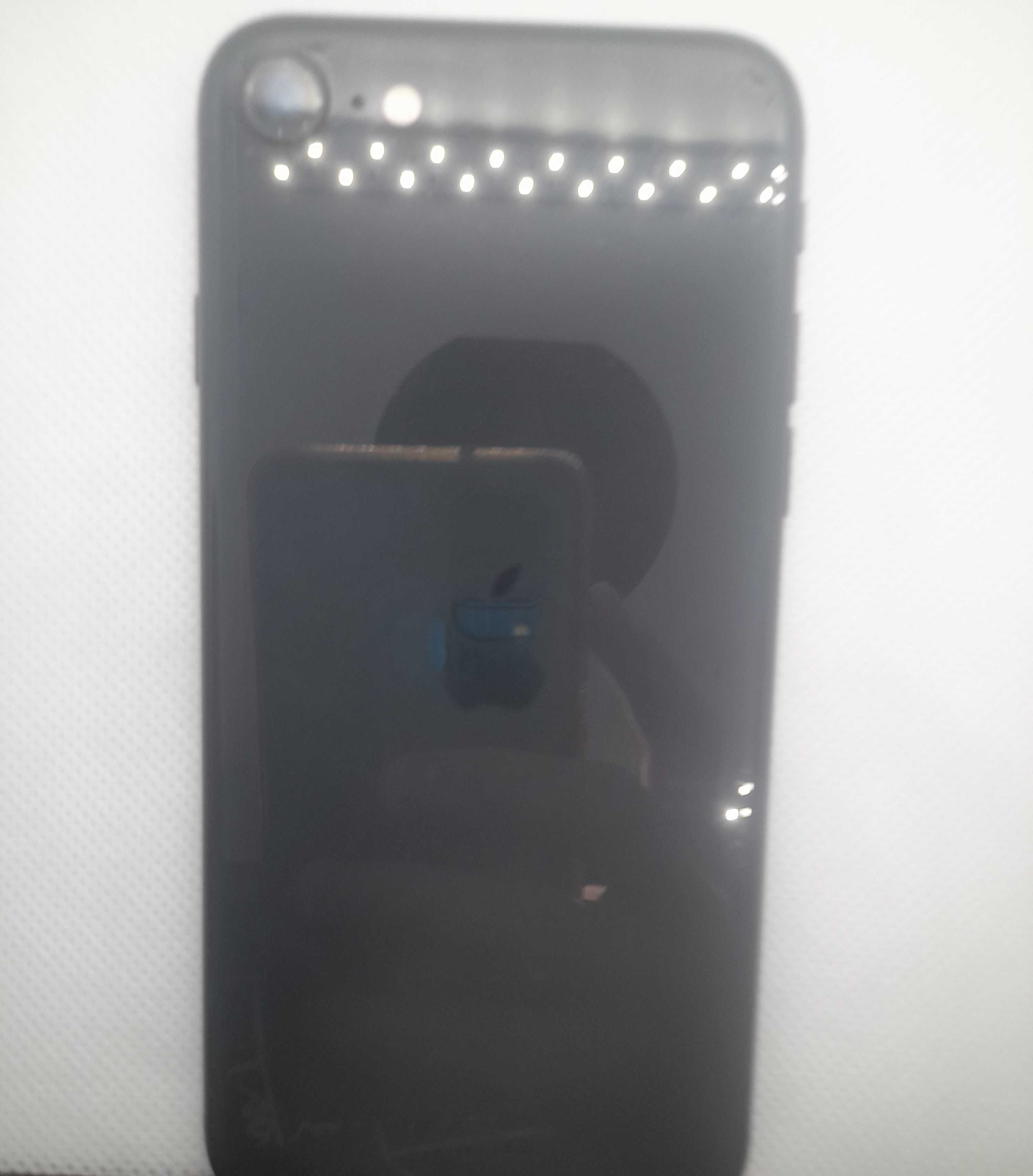 Apple iPhone SE 2022 64GB 5G