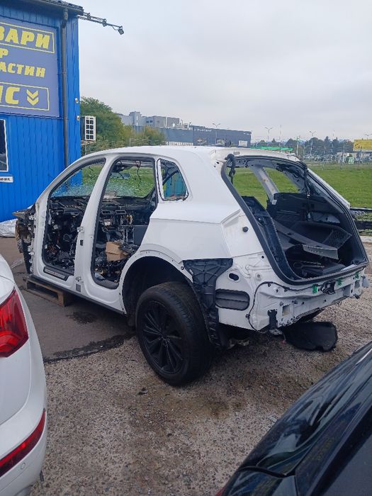 Кузов з документами Audi Q5 80a 2022рік
