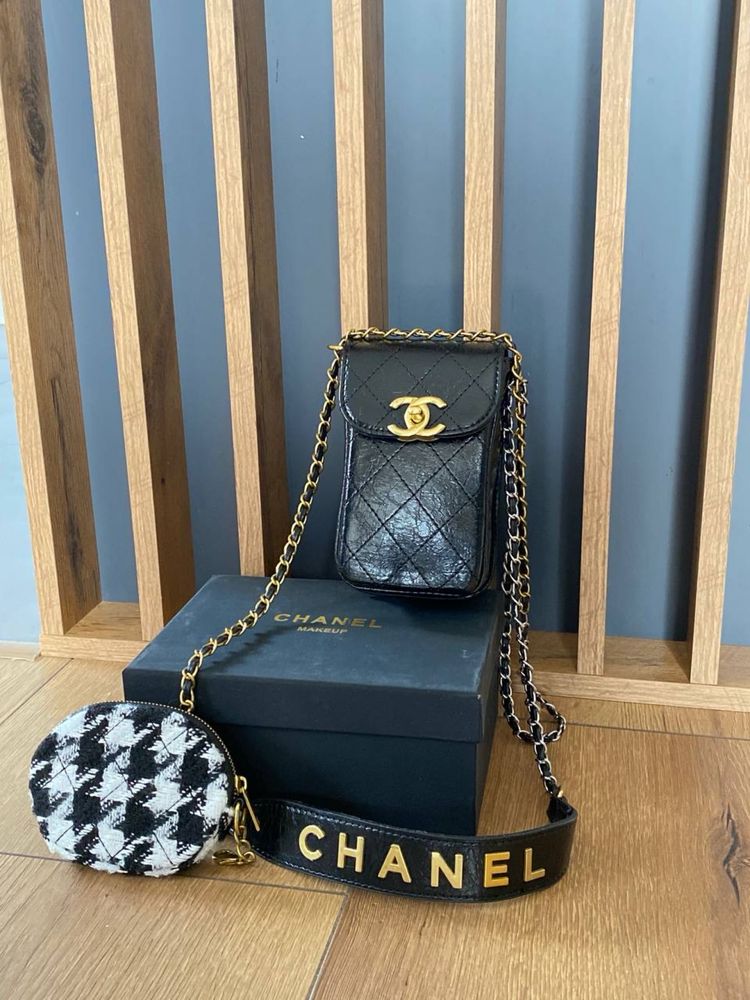 Torebka kosmetyczka Chanel