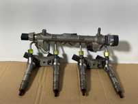 LISTWA WTRYSKOWA 04L089D ZE WTRYSKIWACZAMI 04L130271AE VW GOLF VII AUDI A3