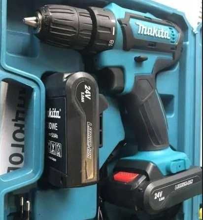 Шуруповерт Makita (24V, 5.0AH) с набором инструментов в кейсе