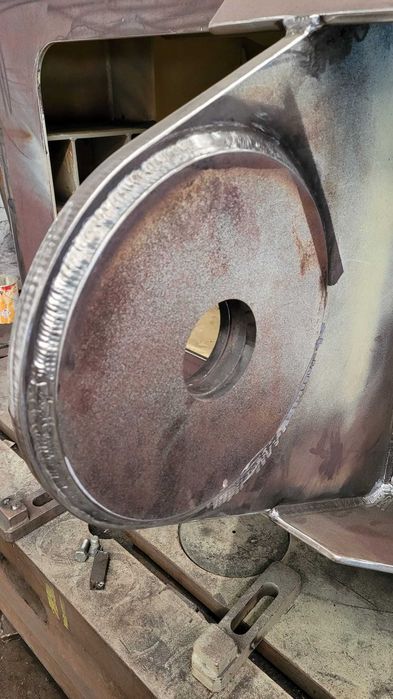 Usługi spawalnicze/spawanie konstrukcji stalowych/mobilny spawacz