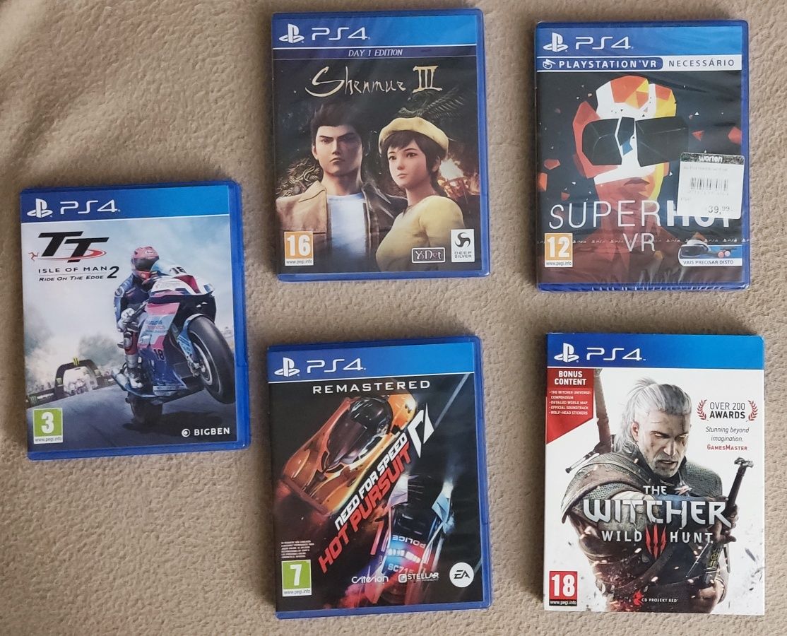 Jogos PS4 variados. Alguns selados ainda