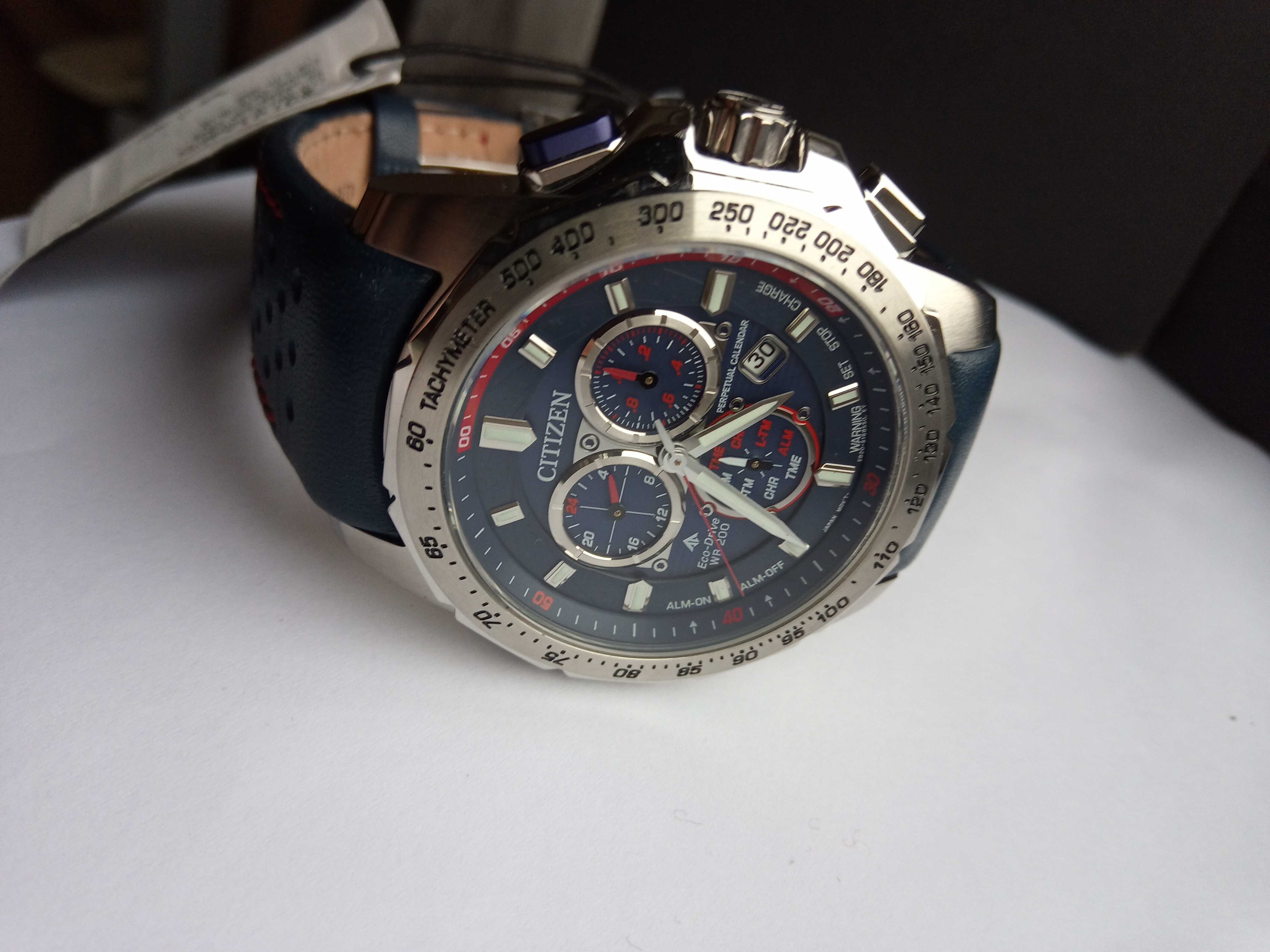 Citizen Eco-Drive BL5571-09L - сапфир, вечный календарь, второе время