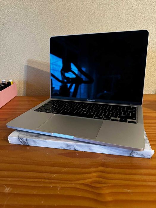 Macbook Pro 13 M1 touchbar 16GB 256GB