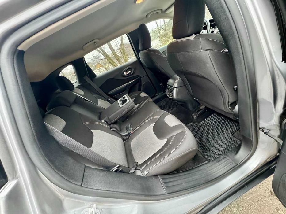 Jeep Cherokee 3.2 AT (272 к.с.) 4WD 2014р.