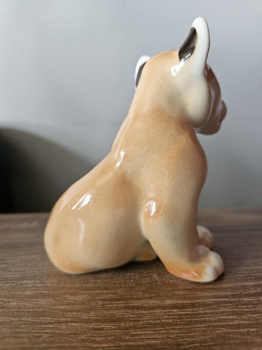 Figurka lwiątka porcelana