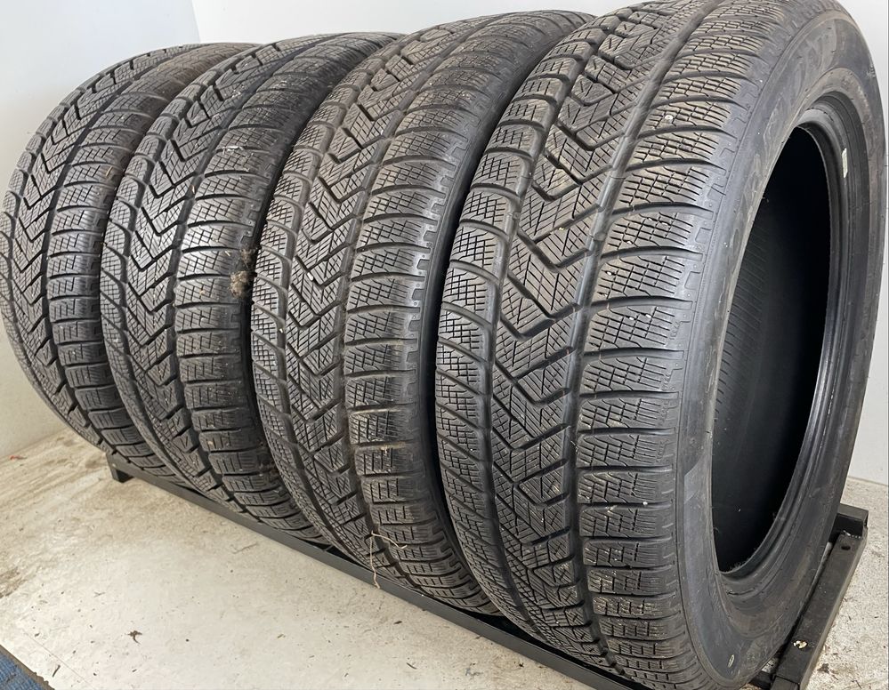 255/50R19 235/55R19 Pirelli Scorpion Winter M0