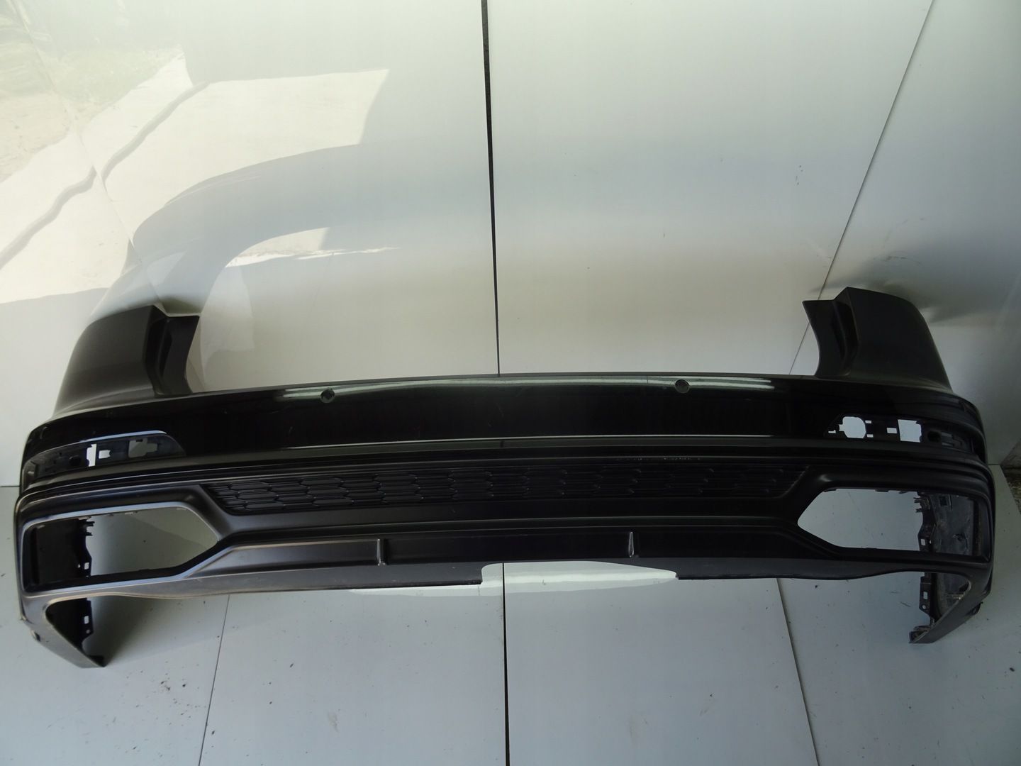Audi A6 C8 4K s line Kombi 18  Zderzak tył 6xPDC