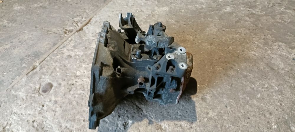 Skrzynia biegów opel Zafira B 1.8
