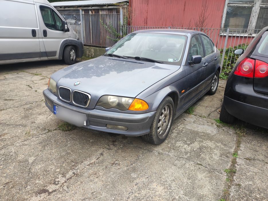 BMW 3 E46 sedan 02r 2.0ben 6cyl automat krzywy wahacz odbiór lawetą