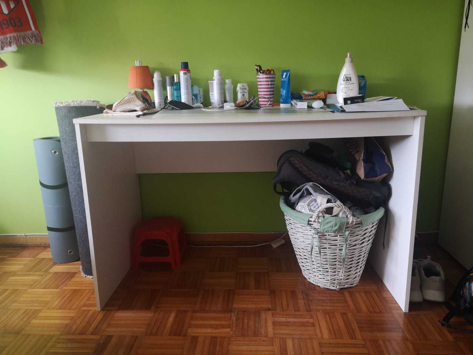 Móveis Quarto Criança/Jovem