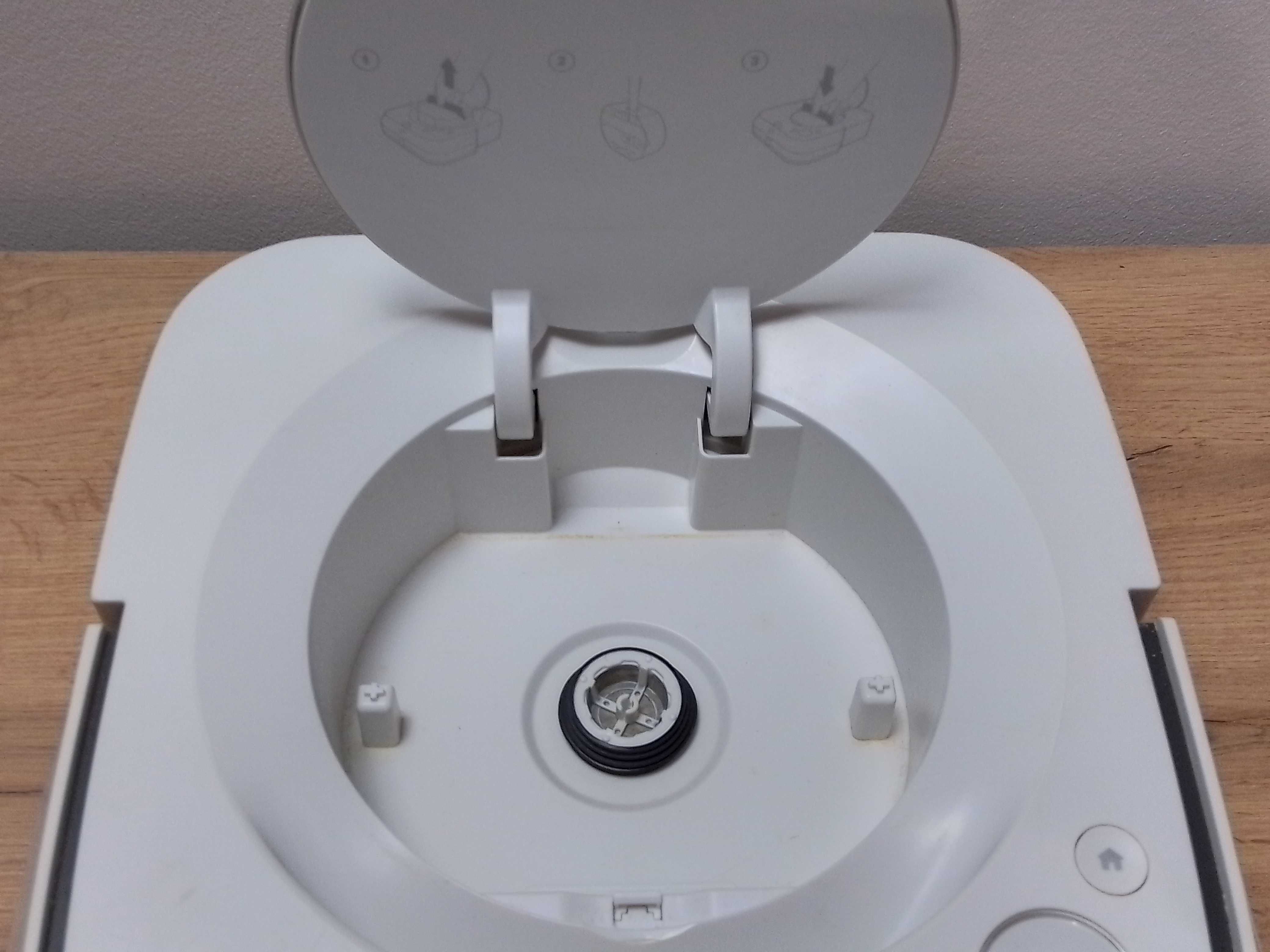 Robot sprzątający iRobot Braava M6 (m6134)  USZKODZONY | N1A-71