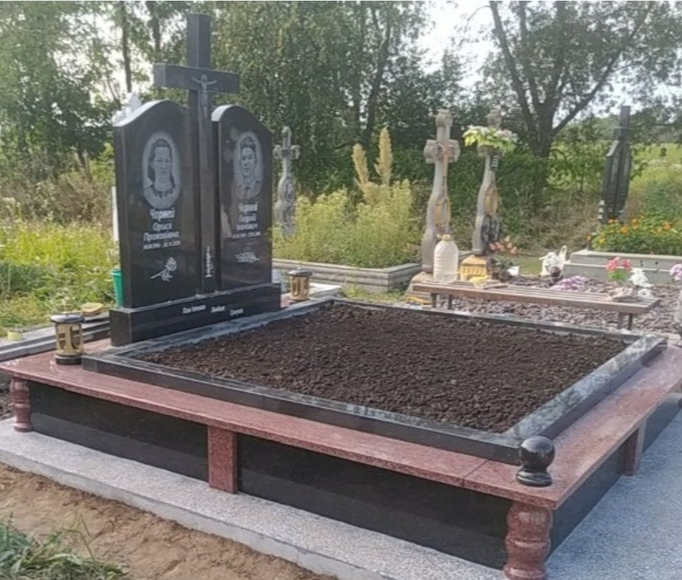 Виготовлення та встановлення пам'ятників. м.Кіцмань