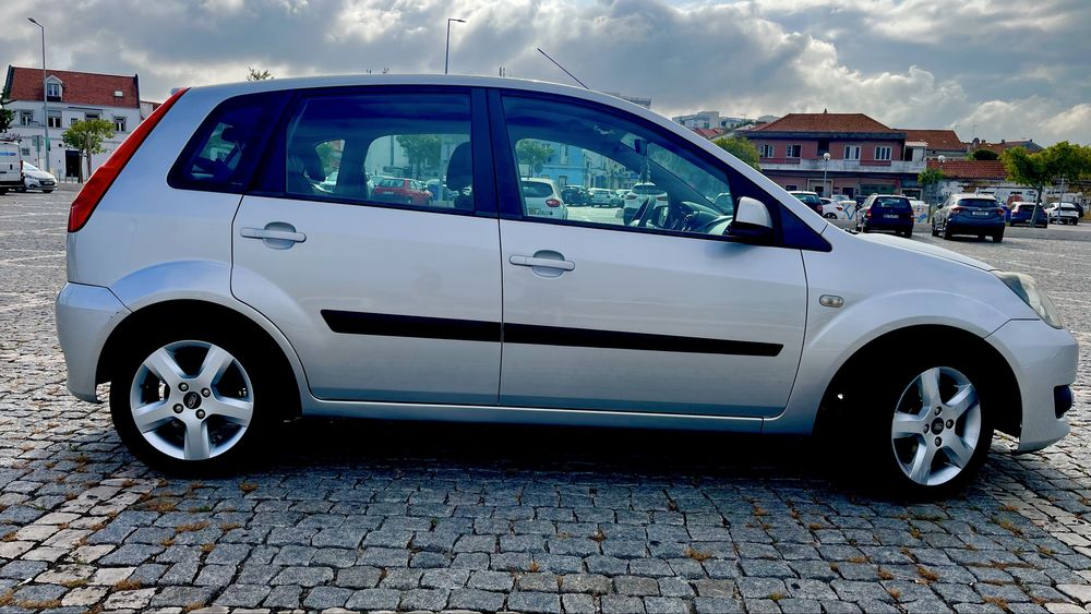 FORD Fiesta ST Line