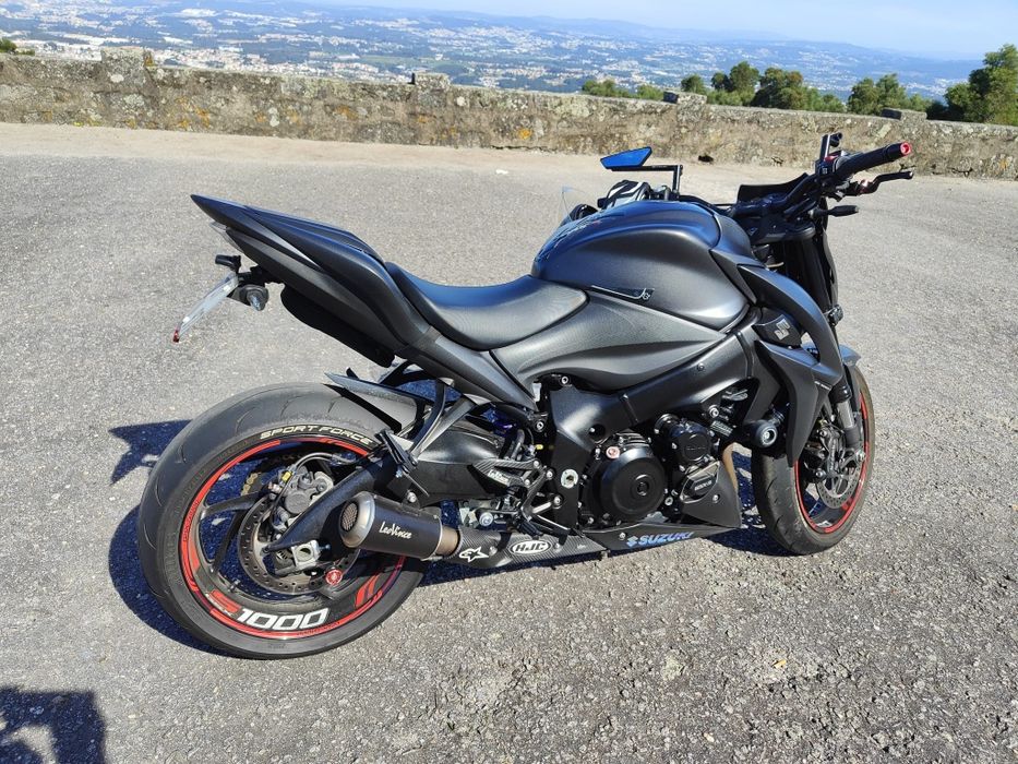 Suzuki gsx-s 1000
