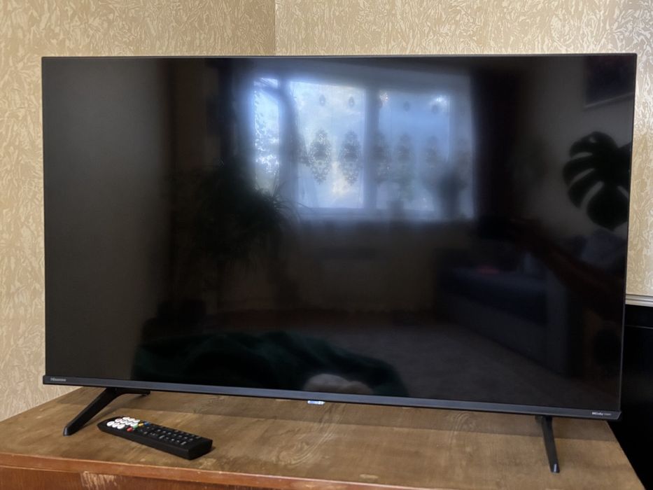 Телевізор hisense 43A6N