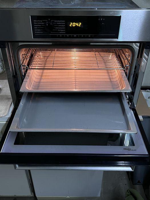 Духовка Miele вбудована духова шафа 45 см висота