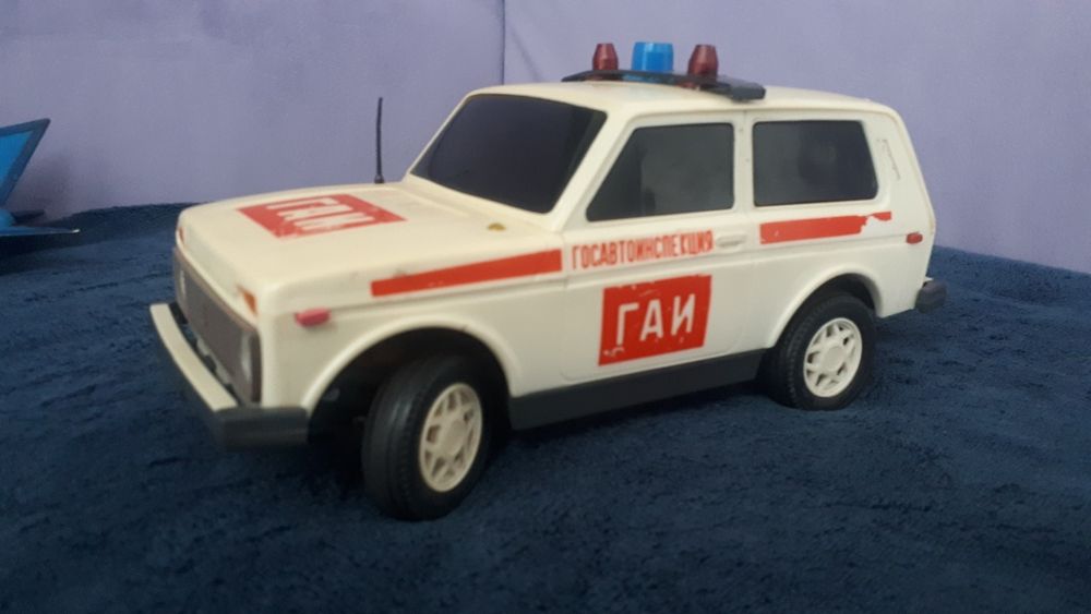 Игрушка. Машинка. Нива. Гаи. СССР