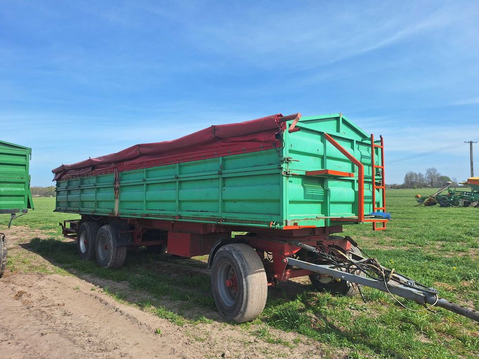 Przyczepa rolnicza 24 tony ładowności