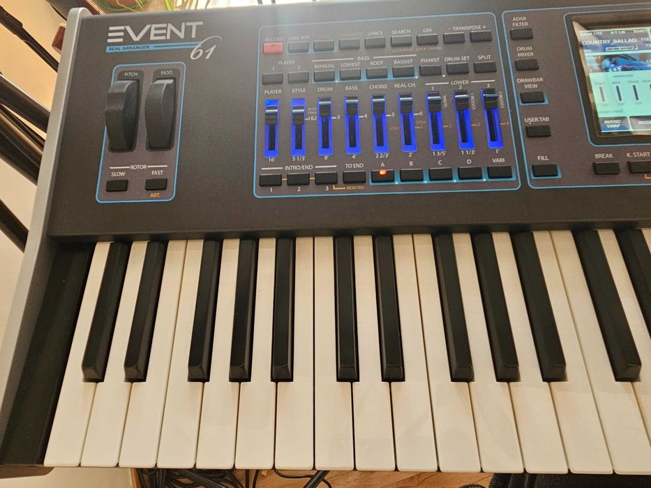 Ketron Event 61 klawiszy