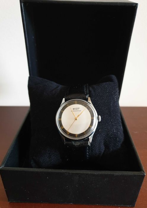 Tissot. Zegarek Tissot Antimagnetique z lat 40 XX w.