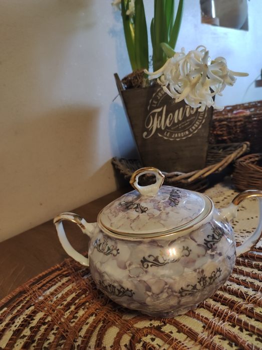 Cukiernica porcelanowa