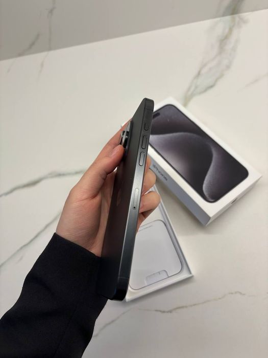 iPhone 15 Pro Max 256 GB top!