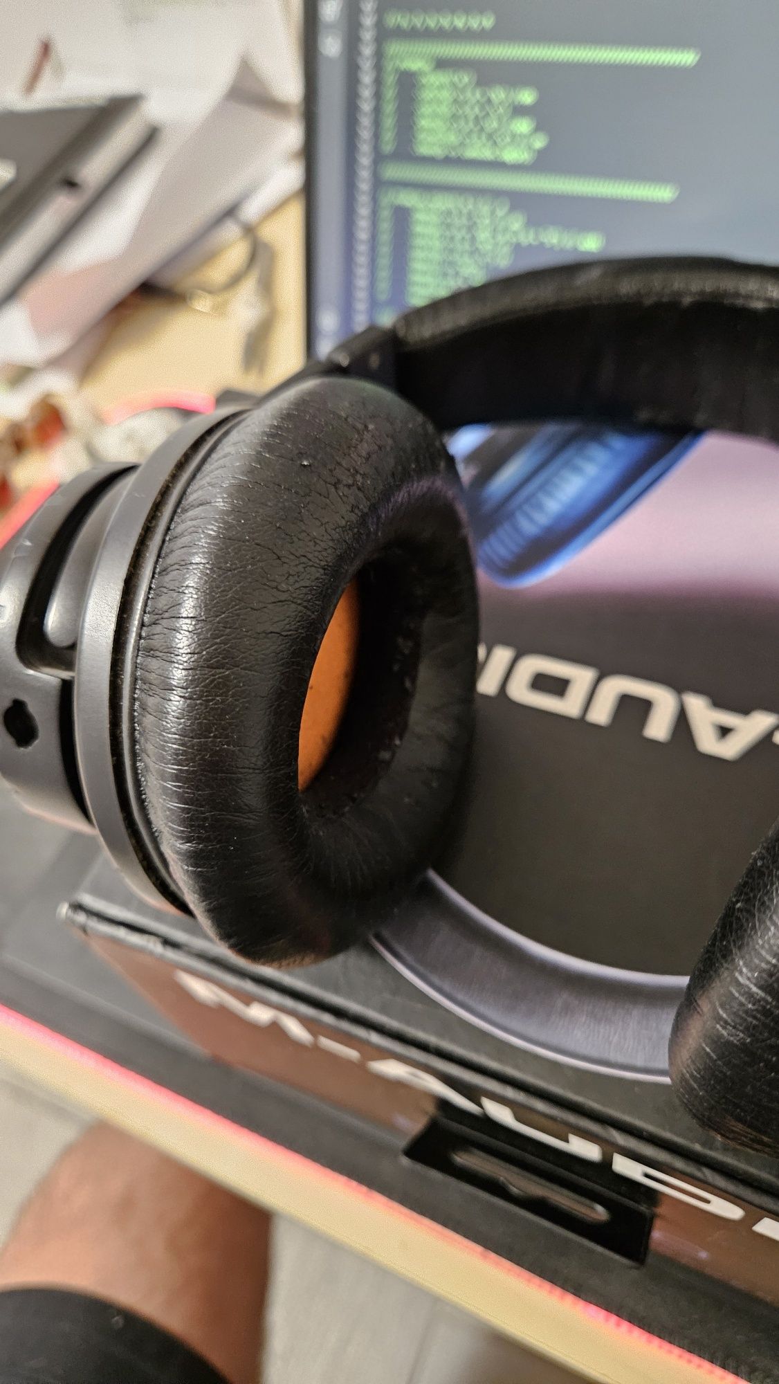 Słuchawki studyjne M-AUDIO HDH50