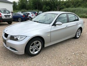 Na części BMW E90 E92 Titansilber Silnik Skrzynia Maska Zderzak Drzwi Klapa Szyba