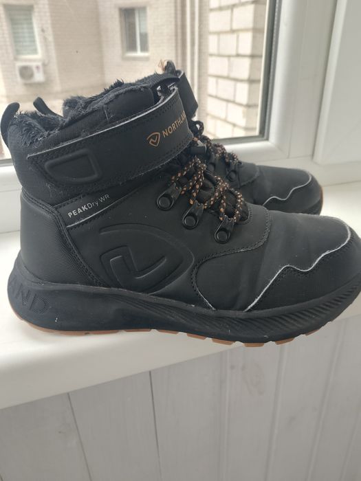 Підліткове взуття