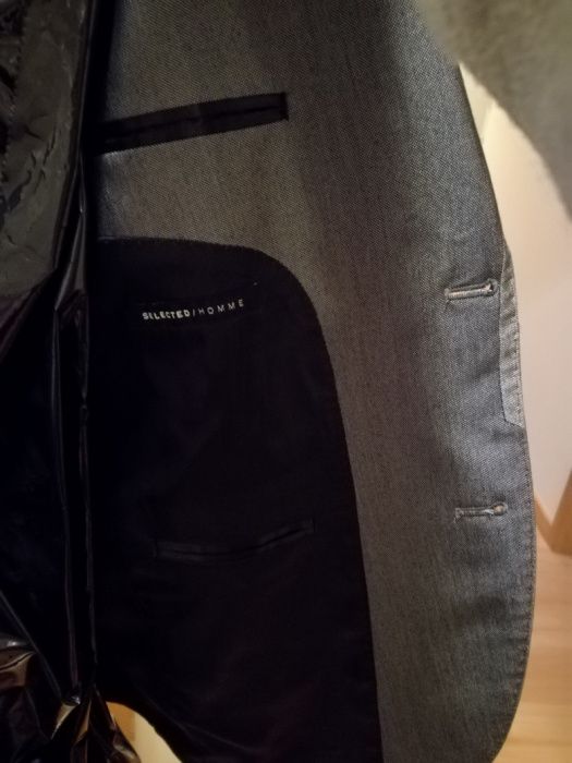 Blazer usado uma vez num casamento