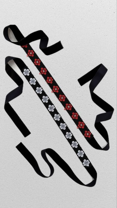 Силянка, чокер з бісеру, стрічковий гердан