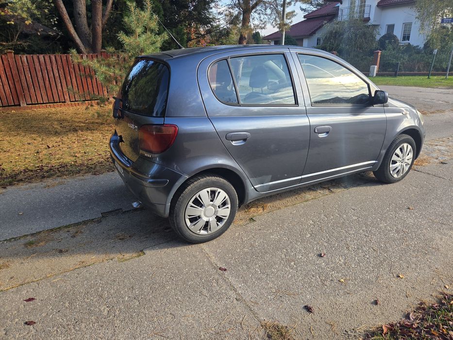 Toyota Yaris 1.0 2004r polift