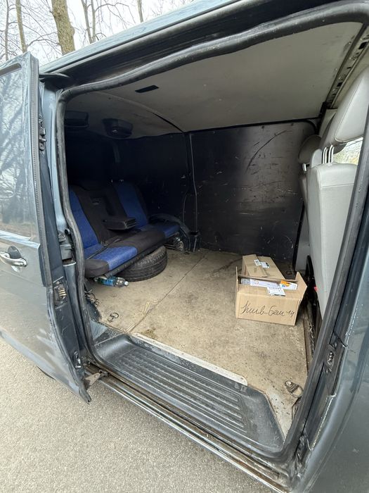 Продам volkswagen transporter t5