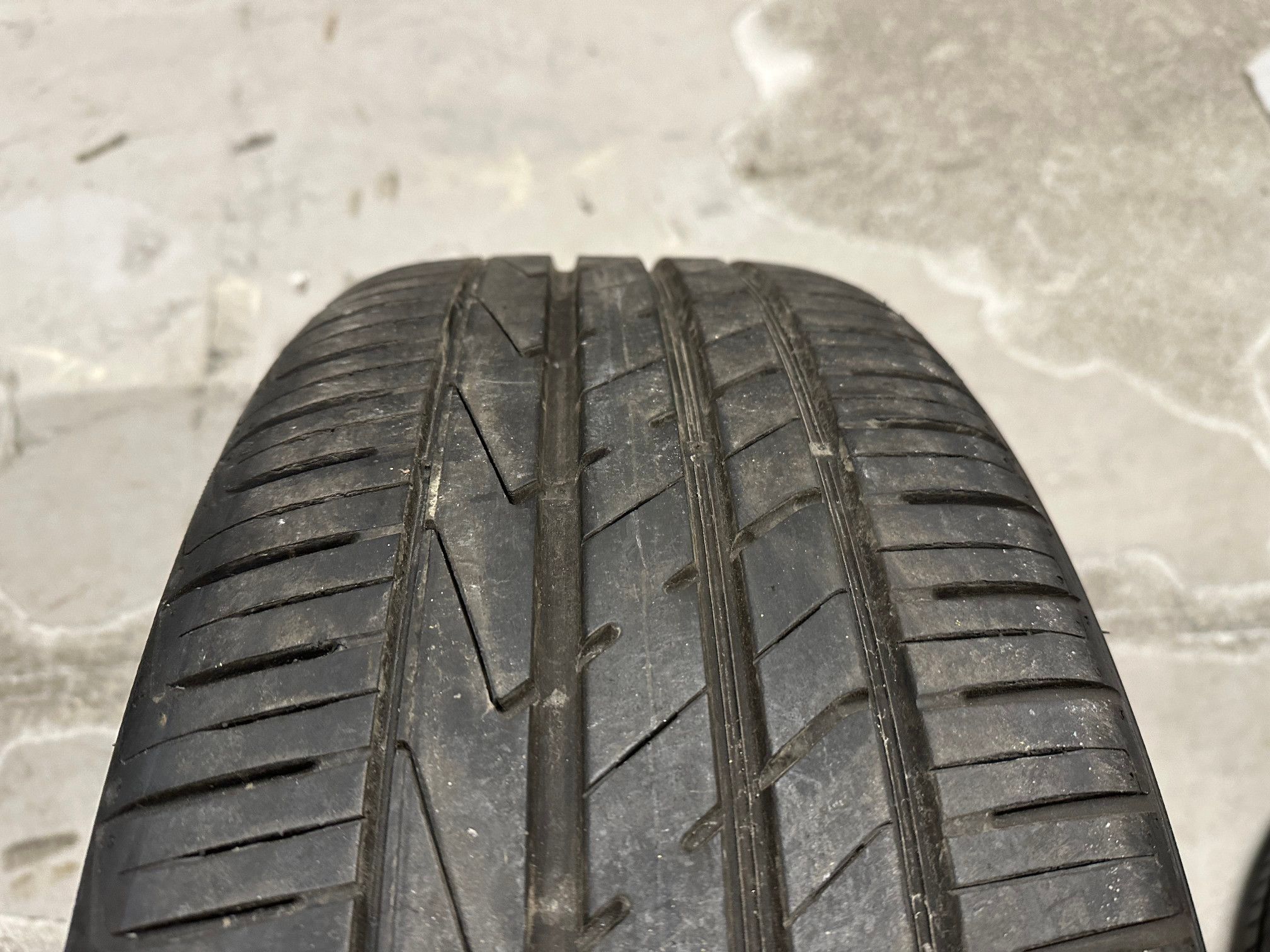 Opony Hankook ventus S1 evo2 SUV - 235/50/19