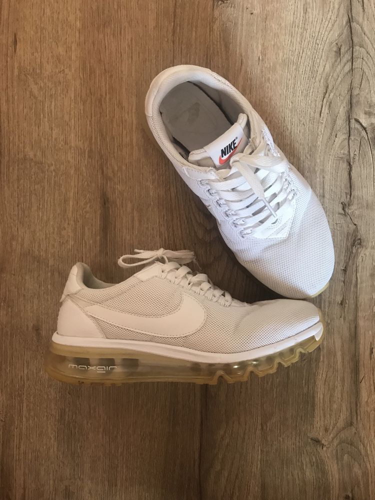 Nike Air Max LD-Zero Triple White 95 90 Jordan