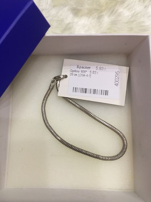 Комплекты украшений, ювелирные наборы серьги,колье,браслеты