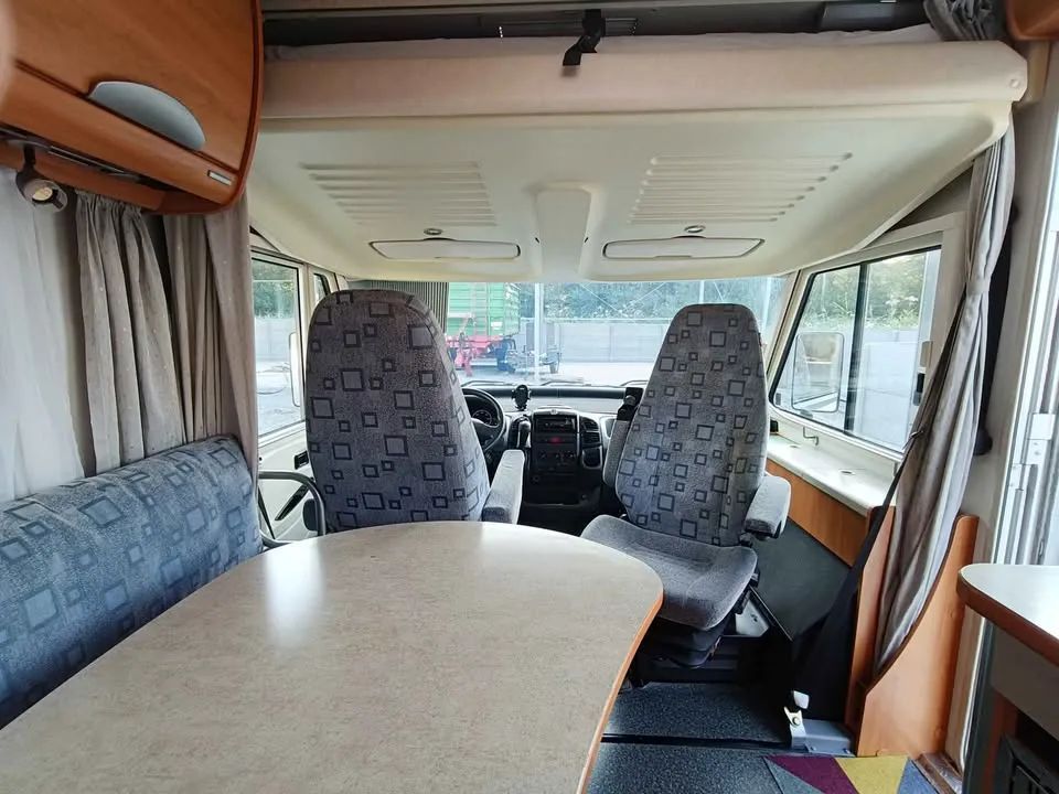 Hymer-Eriba B524  Kamper Hymer Ducato 2.8 automat, klima, idealny stan