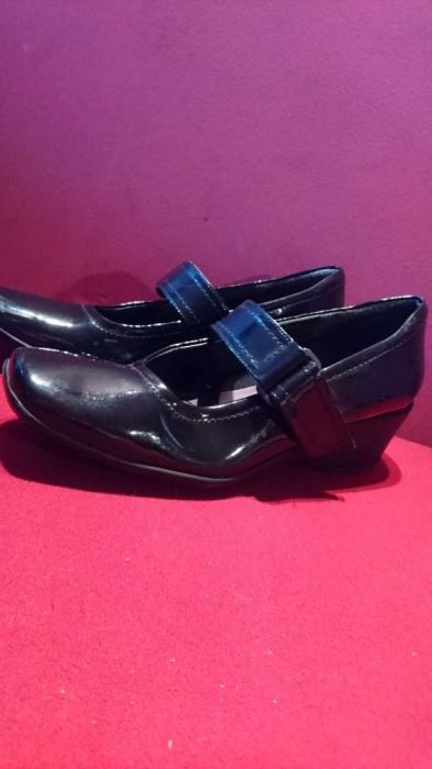 Clarks Nowe r.40