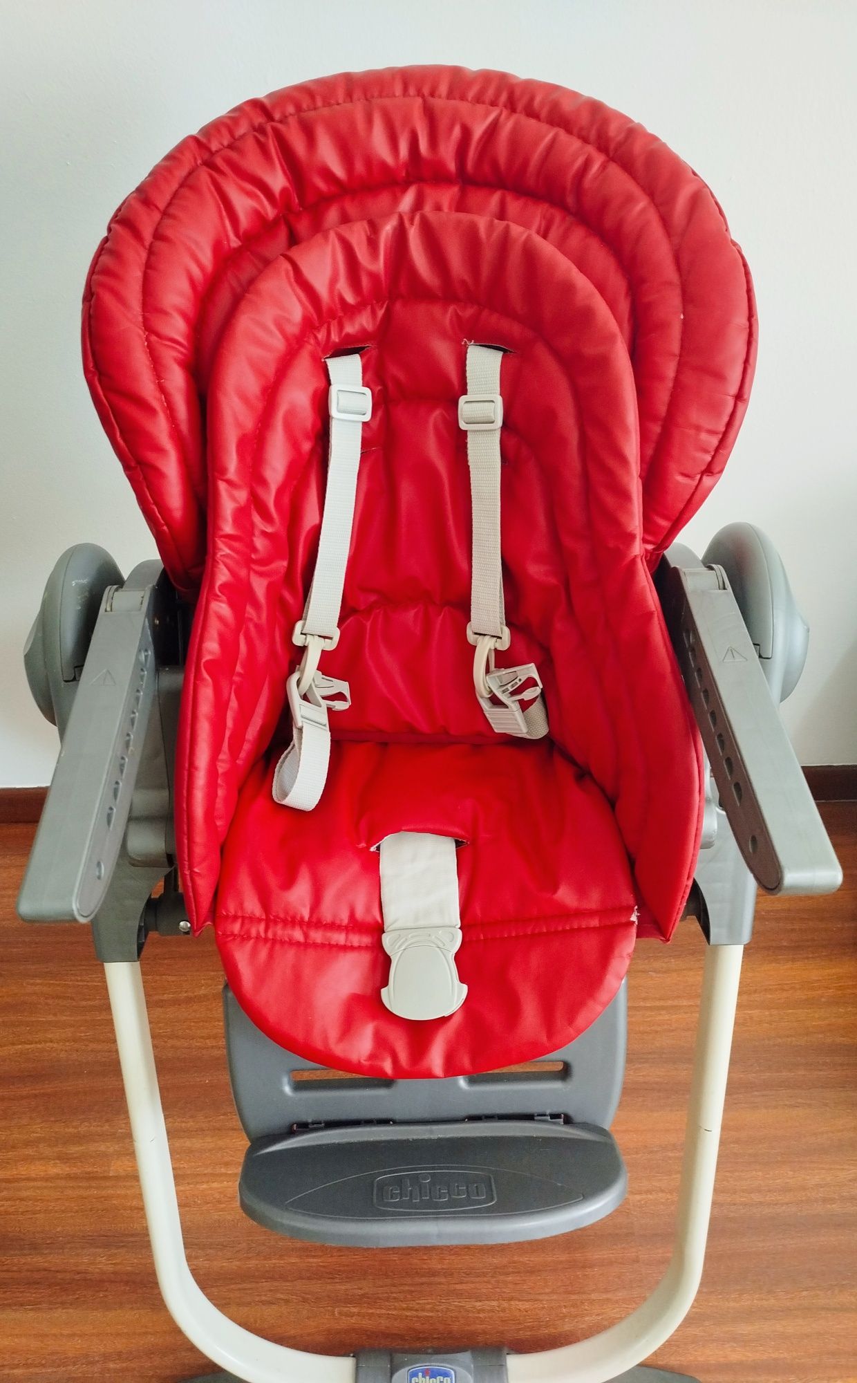 Cadeira da papa Chicco Polly magic