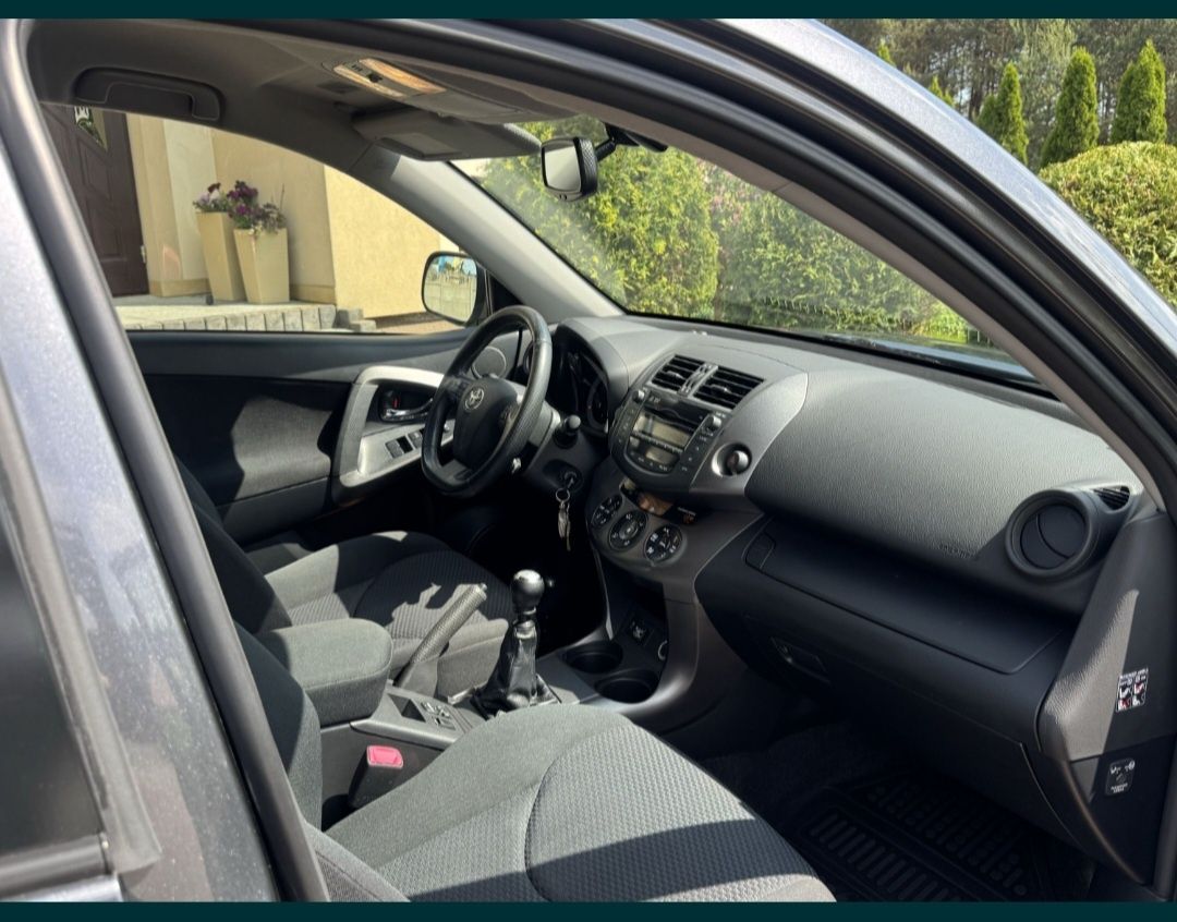 TOYOTA RAV4 2.0 benzyna LPG Super Stan