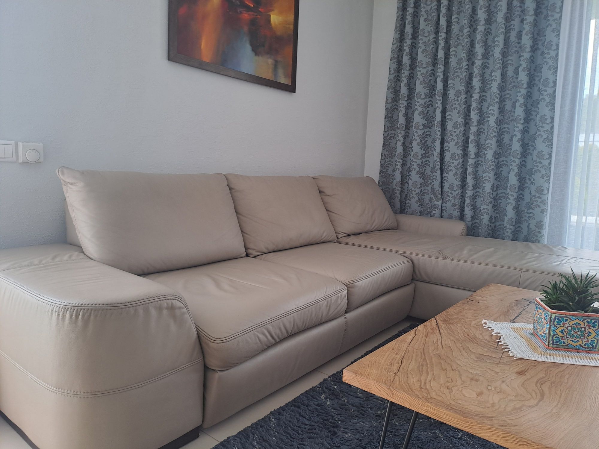 W bardzo dobrym stanie narożnik że skóry